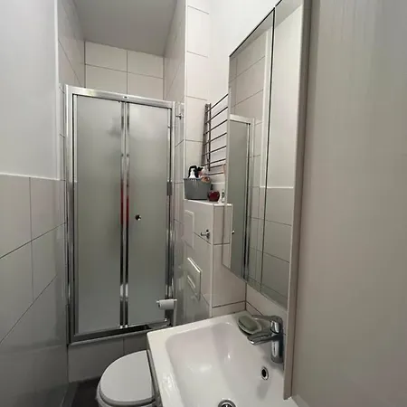 Sloneczny Apartament Centrum Poznania Klimatyzacja Wi-Fi Tv Zmywarka Pralka Piekarnik Exterior photo